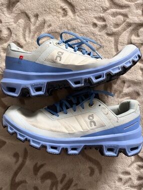 On Cloudtrail Women’s Athletic Shoes in Light Blue and Cream